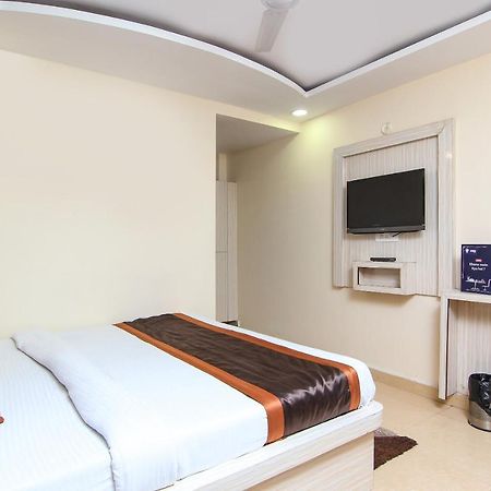 Oyo 8883 Hotel Comfort Zone Λάκναου Εξωτερικό φωτογραφία