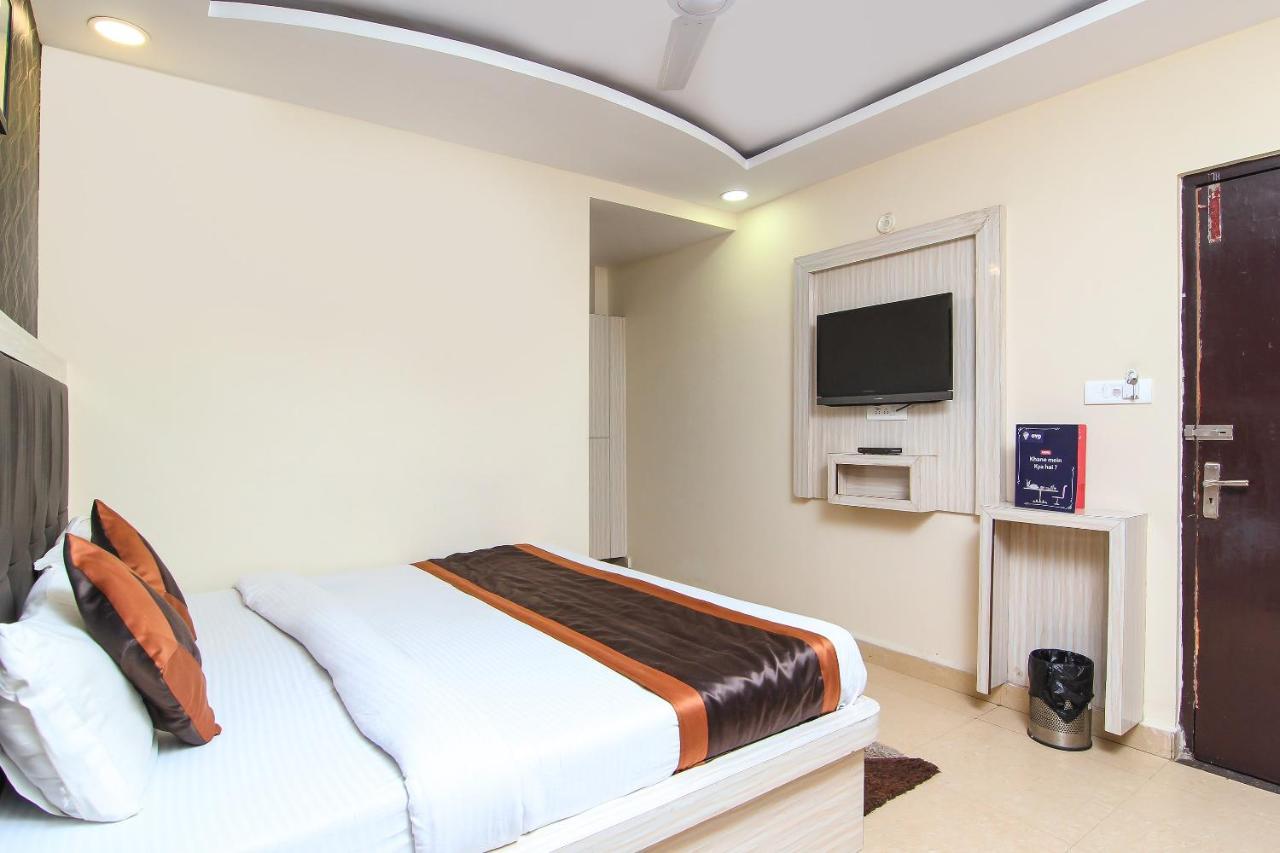 Oyo 8883 Hotel Comfort Zone Λάκναου Εξωτερικό φωτογραφία