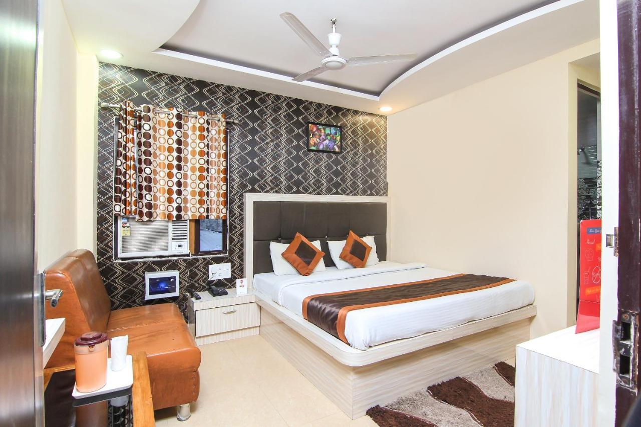 Oyo 8883 Hotel Comfort Zone Λάκναου Εξωτερικό φωτογραφία